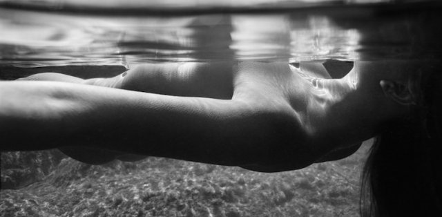 Float Tanks For Fibromyalgia Help Relieve Pain And Stress | PainDoctor.com